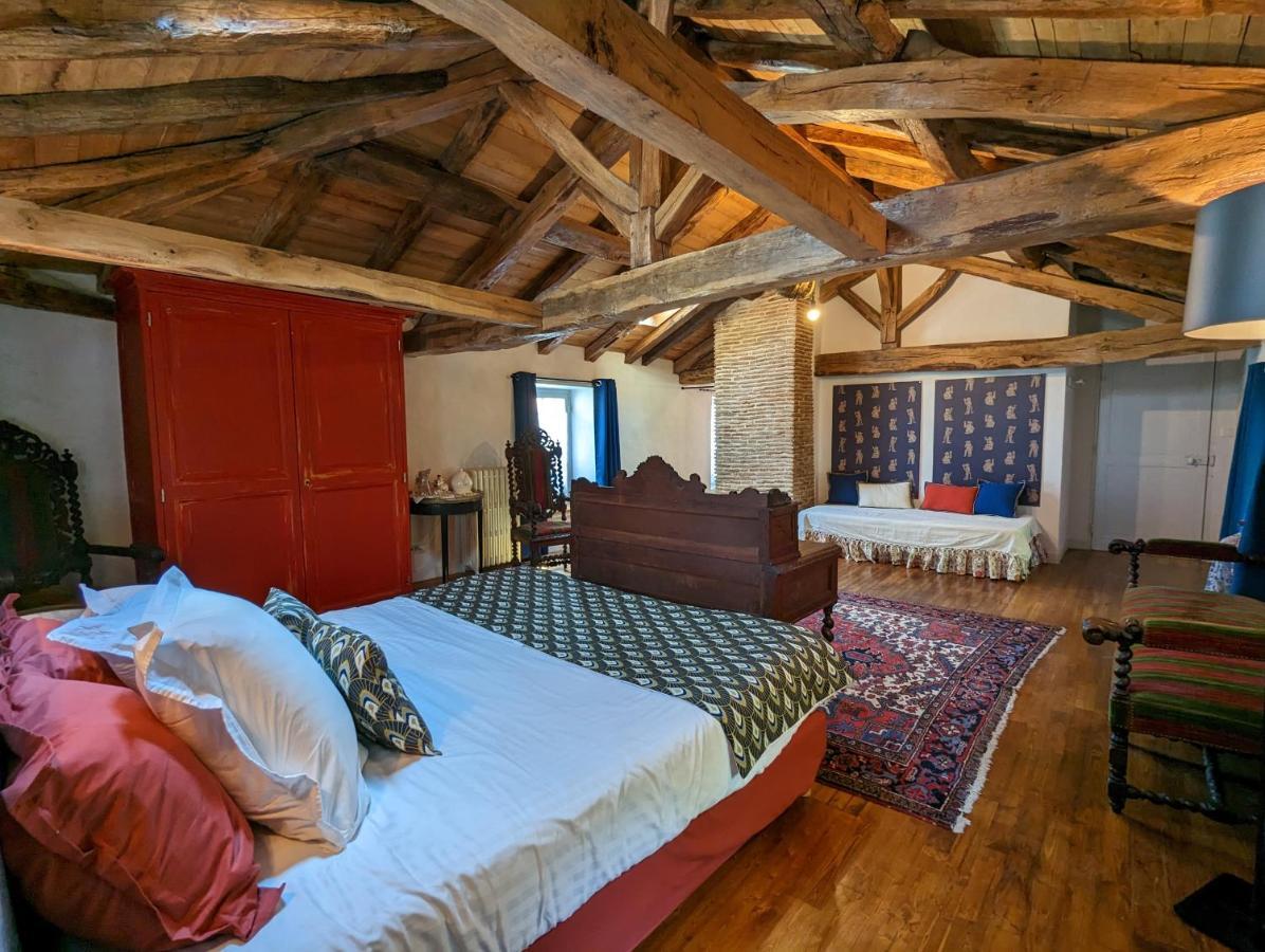Chateau De Lavaud Montbron المظهر الخارجي الصورة