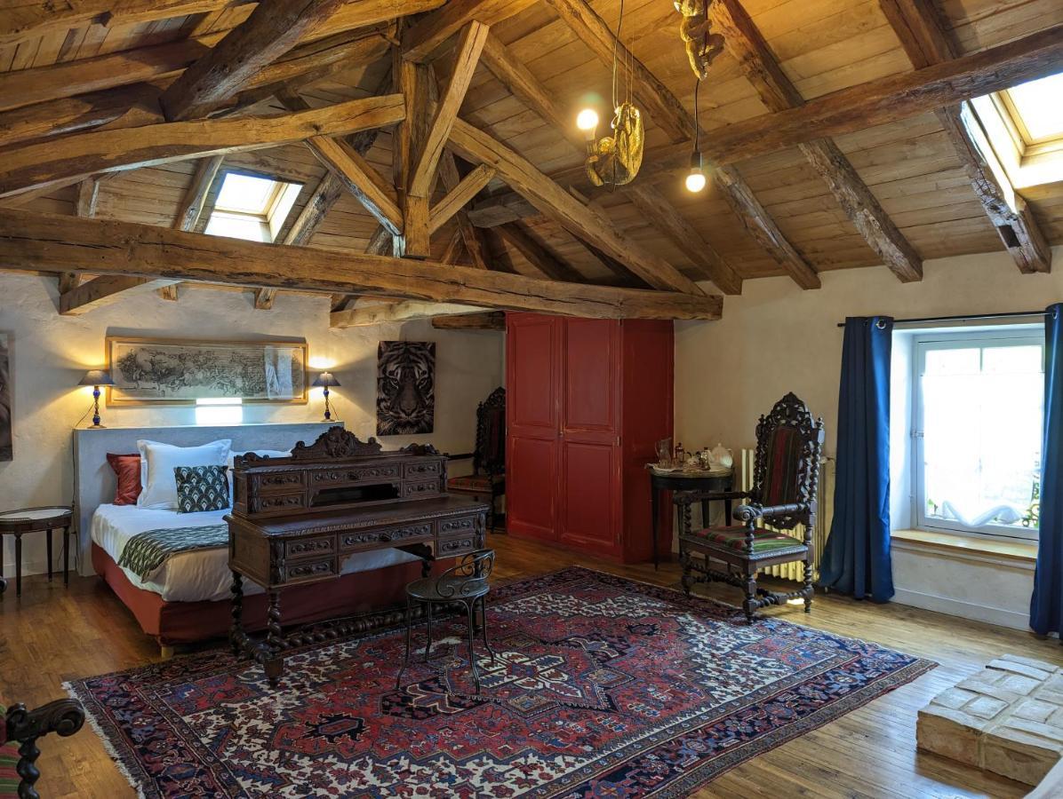 Chateau De Lavaud Montbron المظهر الخارجي الصورة